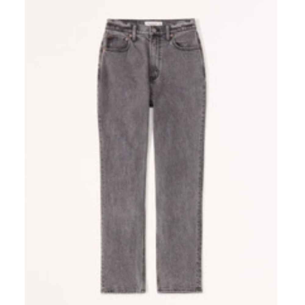 NWOT Abercrombie & Fitch Curve Love Ultra High Rise Ankle Straight Jean 25L